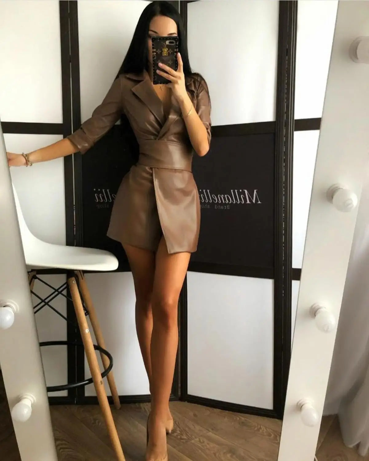 chemise robe courte en simili cuir